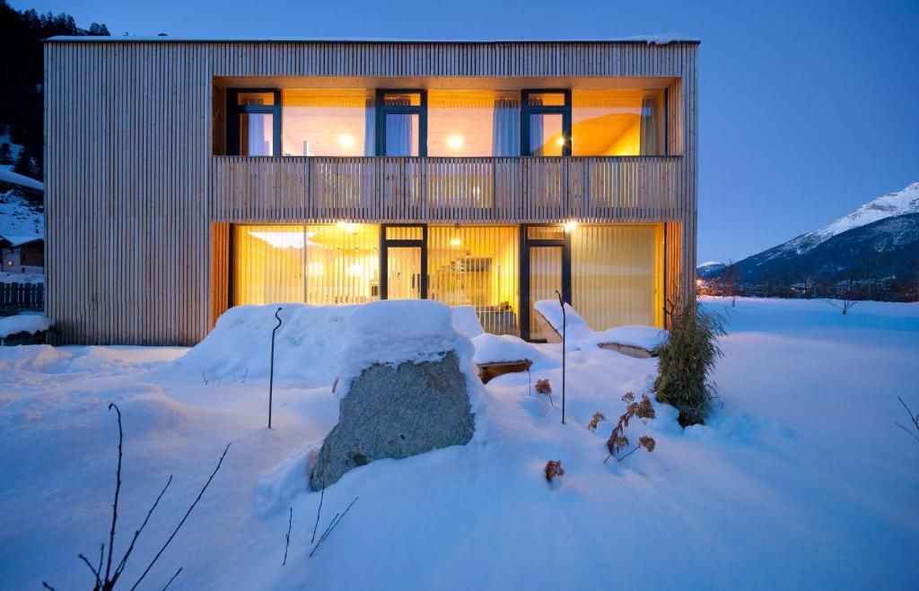 Ferienhaus Alpin นอยชติฟ อิม ชตูไปทัล ภายนอก รูปภาพ